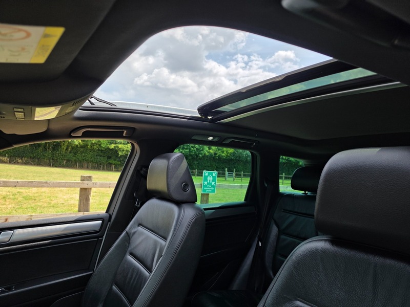 Used Volkswagen Touareg 2015 for sale - 77065467: Photo 26