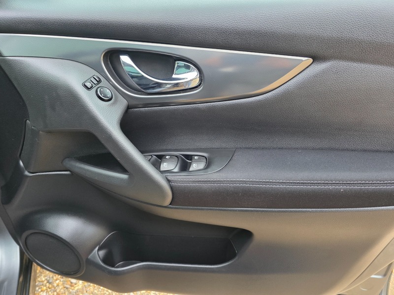 Used Nissan Qashqai 2017 for sale - 77395008: Photo 14