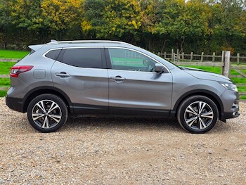 Used Nissan Qashqai 2017 for sale - 77395008: Photo