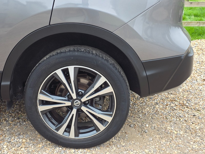 Used Nissan Qashqai 2017 for sale - 77395008: Photo 8