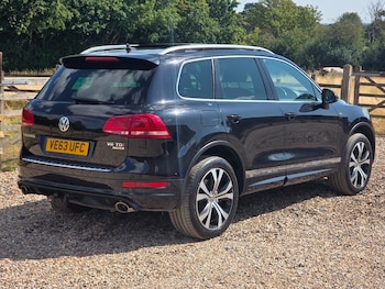 Used Volkswagen Touareg 2014 for sale - 79385645: Photo