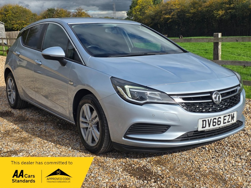 Used Vauxhall Astra 2016 for sale - 76334136: Photo 1