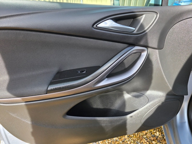 Used Vauxhall Astra 2016 for sale - 76334136: Photo 13