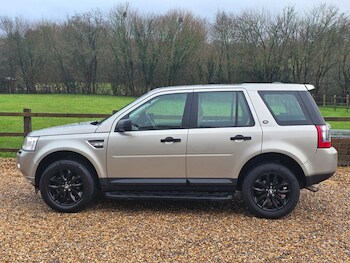 Used Land Rover Freelander 2011 for sale - 77477931: Photo