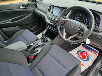 Used Hyundai TUCSON 2017 for sale - 77766074: Photo