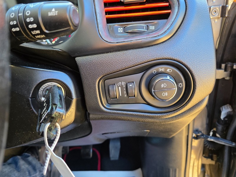 Used Jeep Renegade 2017 for sale - 76583031: Photo 19