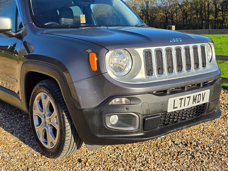 Used Jeep Renegade 2017 for sale - 76583031: Photo 2