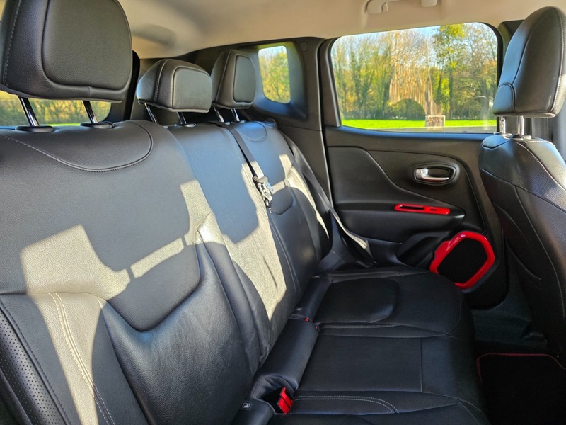 Used Jeep Renegade 2017 for sale - 76583031: Photo 28