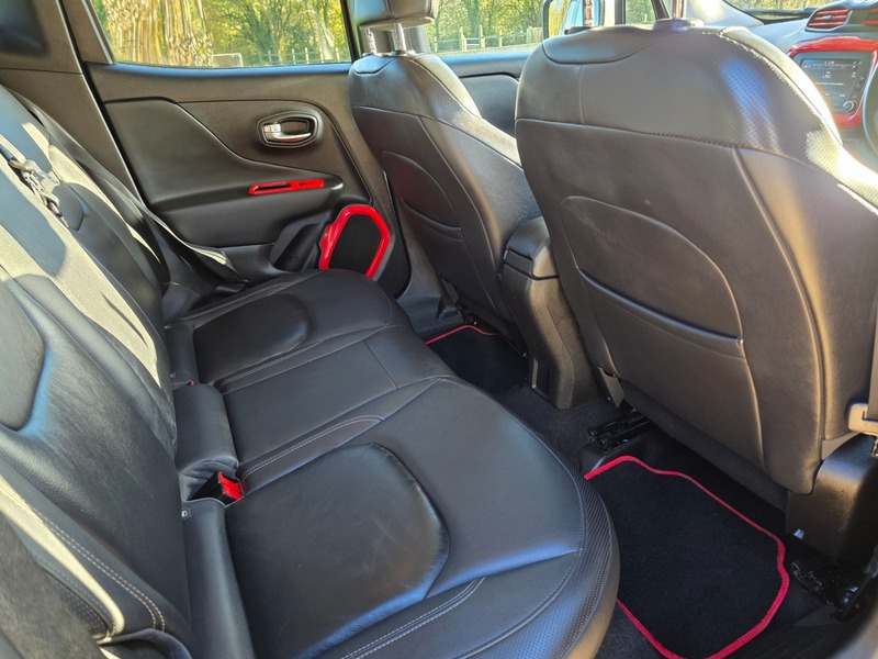 Used Jeep Renegade 2017 for sale - 76583031: Photo 29