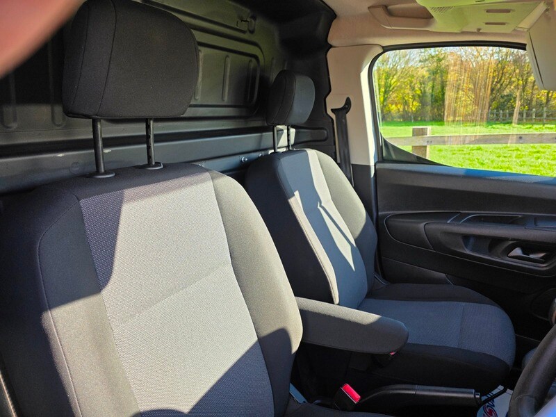 Used Vauxhall Combo 2019 for sale - 76611423: Photo 16