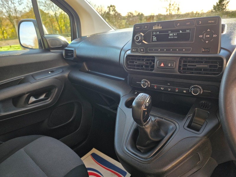 Used Vauxhall Combo 2019 for sale - 76611423: Photo 24