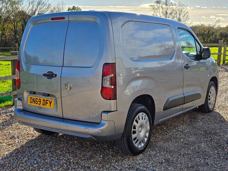 Used Vauxhall Combo 2019 for sale - 76611423: Photo 6