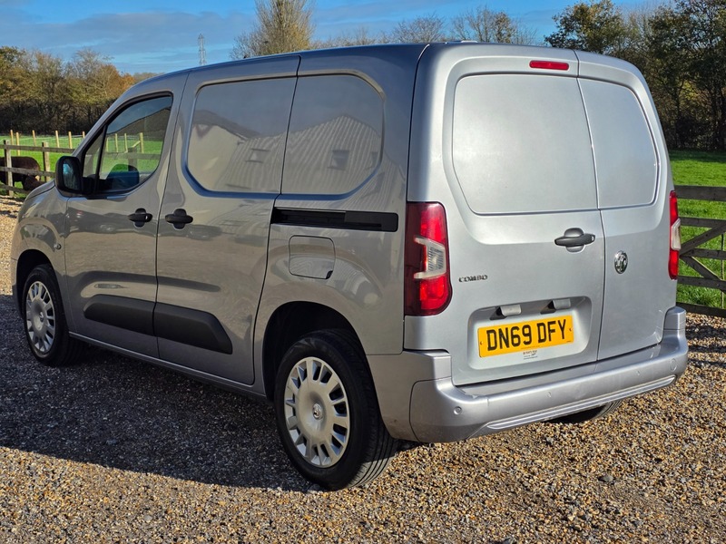 Used Vauxhall Combo 2019 for sale - 76611423: Photo 8