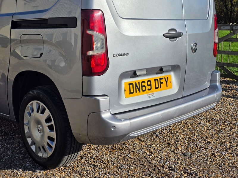 Used Vauxhall Combo 2019 for sale - 76611423: Photo 9