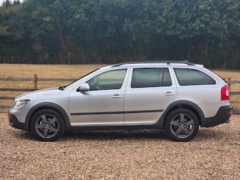 Used Skoda Octavia 2010 for sale - 79667738: Photo