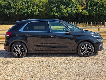 Used Citroen C4 2018 for sale - 79482568: Photo