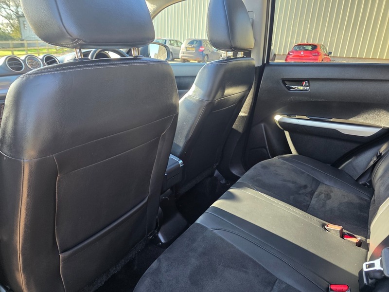 Used Suzuki Grand Vitara 2015 for sale - 77409190: Photo 30