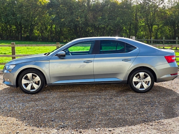 Used Skoda Superb 2016 for sale - 76173518: Photo 12