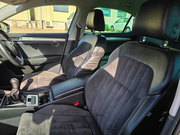 Used Skoda Superb 2016 for sale - 76173518: Photo 38