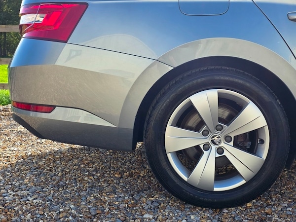 Used Skoda Superb 2016 for sale - 76173518: Photo 4