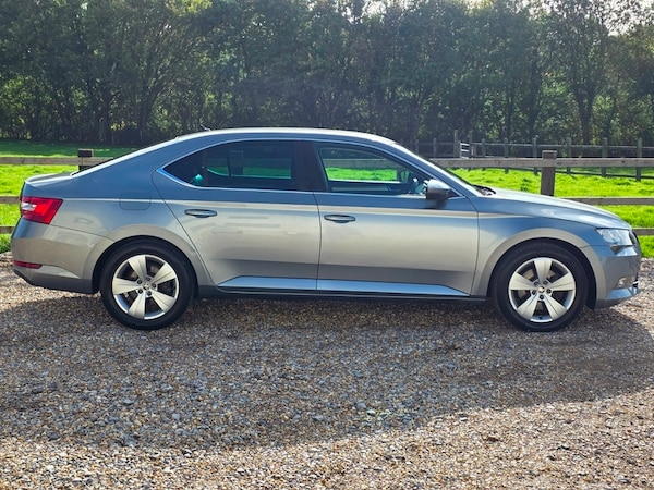 Used Skoda Superb 2016 for sale - 76173518: Photo 5