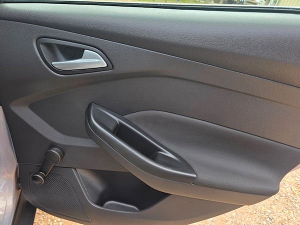 Used Ford Focus 2012 for sale - 75631533: Photo 22