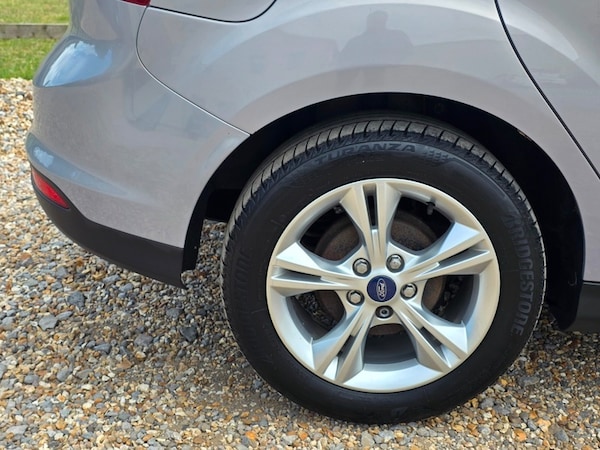 Used Ford Focus 2012 for sale - 75631533: Photo 3
