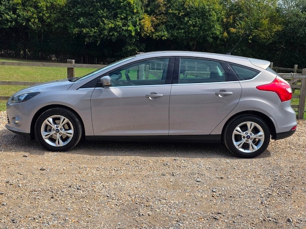 Used Ford Focus 2012 for sale - 75631533: Photo 9
