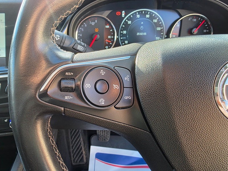 Used Vauxhall Insignia 2018 for sale - 76611422: Photo 17