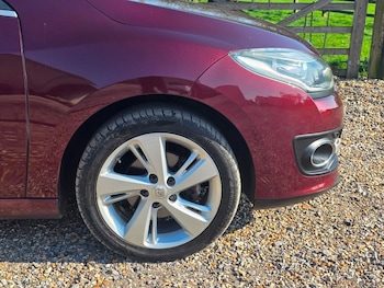 Used Renault Megane 2016 for sale - 77704194: Photo