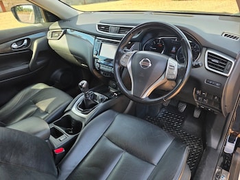 Used Nissan X-Trail 2015 for sale - 79482576: Photo