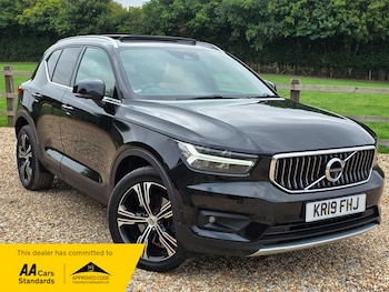 Volvo - XC40