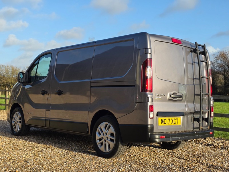 Used Renault Trafic 2017 for sale - 76863606: Photo 10