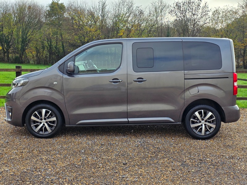 Used Toyota Verso 2018 for sale - 76583035: Photo 11