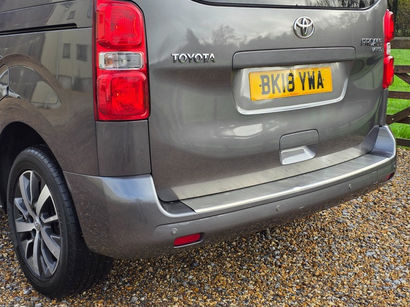 Used Toyota Verso 2018 for sale - 76583035: Photo 9