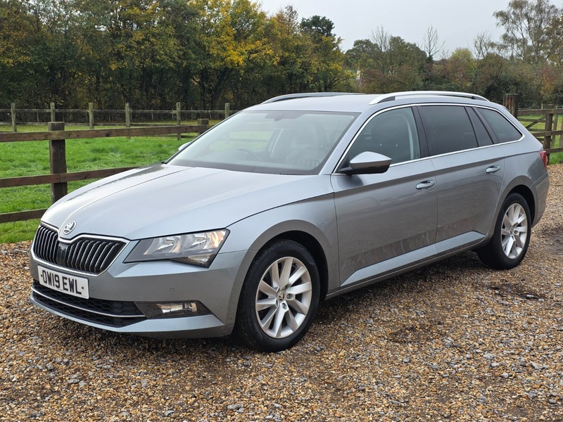 Used Skoda Superb 2019 for sale - 76197352: Photo 14