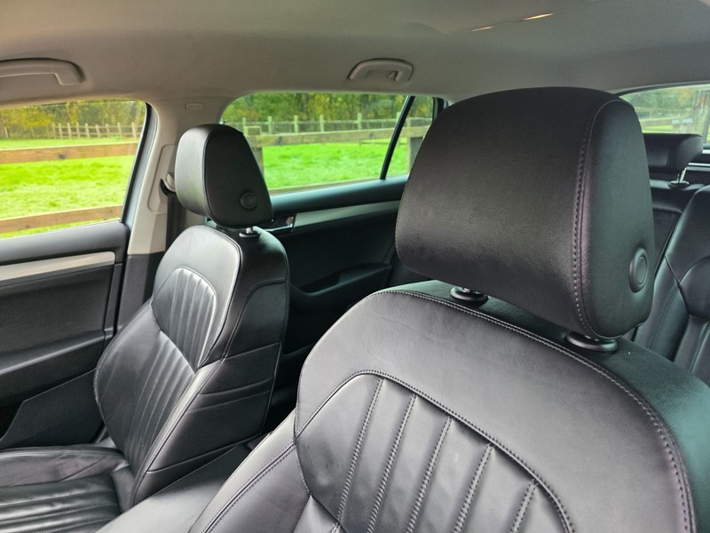 Used Skoda Superb 2019 for sale - 76197352: Photo 18
