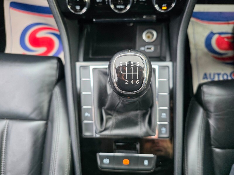 Used Skoda Superb 2019 for sale - 76197352: Photo 38
