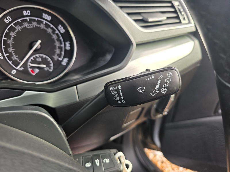 Used Skoda Superb 2019 for sale - 76197352: Photo 48