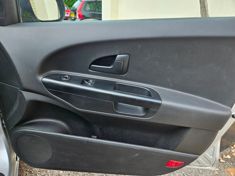Vehicle 27