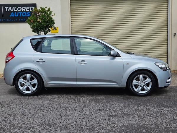 Used Kia Ceed 2009 for sale - 74266281: Photo 6