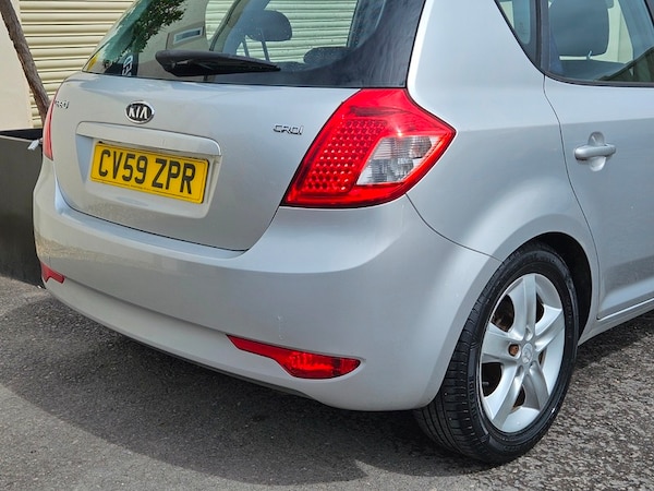 Used Kia Ceed 2009 for sale - 74266281: Photo 8