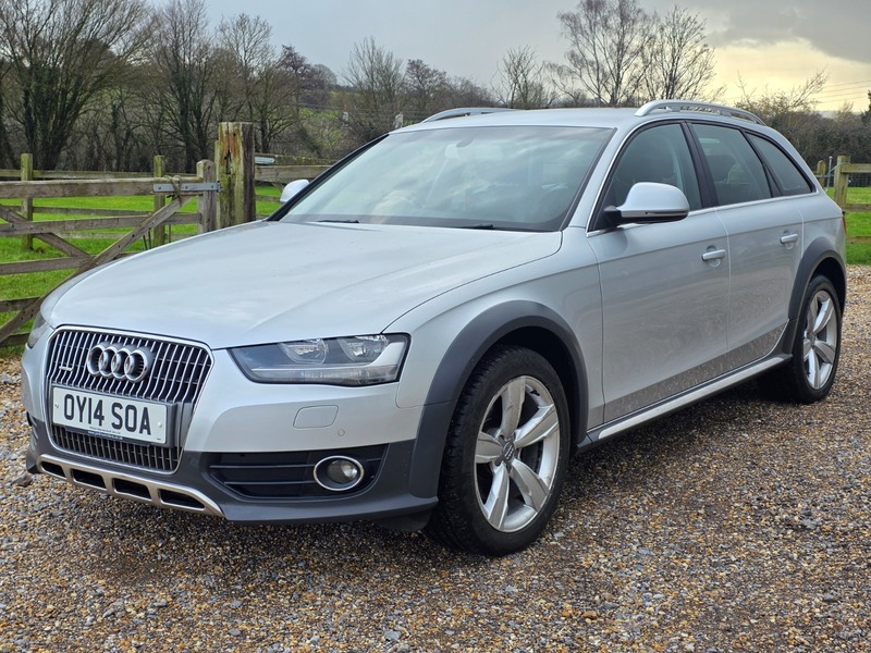 Used Audi A4 2014 for sale - 77328857: Photo 11