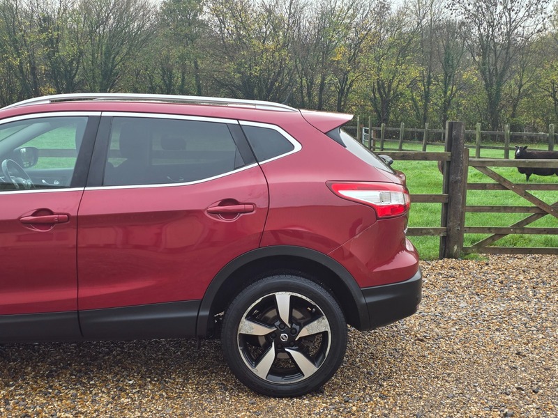 Used Nissan Qashqai 2015 for sale - 76583027: Photo 11