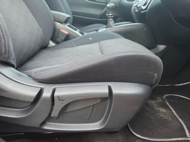 Used Nissan Qashqai 2015 for sale - 76583027: Photo 23