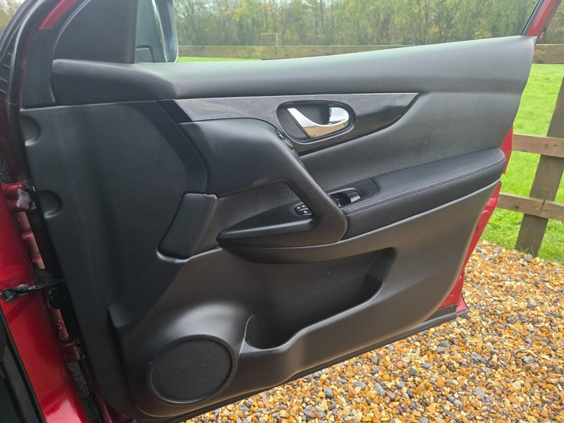 Used Nissan Qashqai 2015 for sale - 76583027: Photo 34