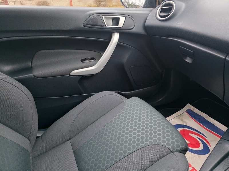 Used Ford Fiesta 2012 for sale - 76470731: Photo 24