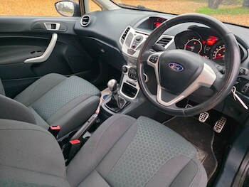 Used Ford Fiesta 2012 for sale - 76470731: Photo