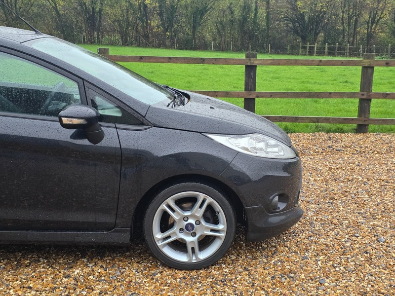 Used Ford Fiesta 2012 for sale - 76470731: Photo 5