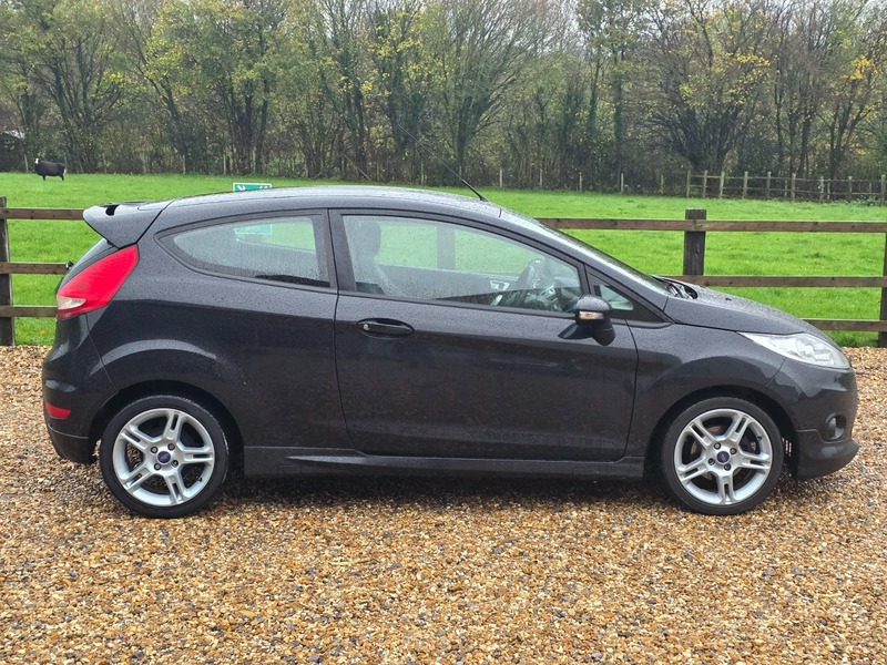 Used Ford Fiesta 2012 for sale - 76470731: Photo 6